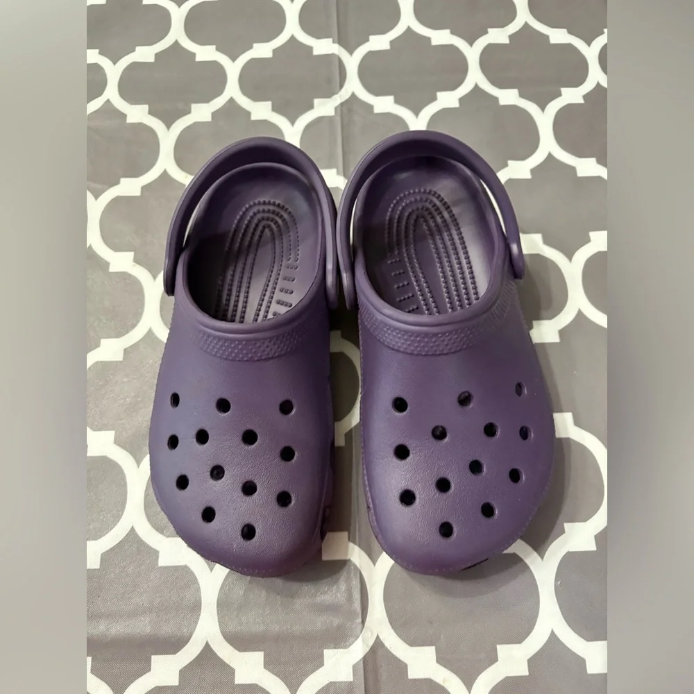 CROCS Kids Dark Purple Classic Clog Sandals